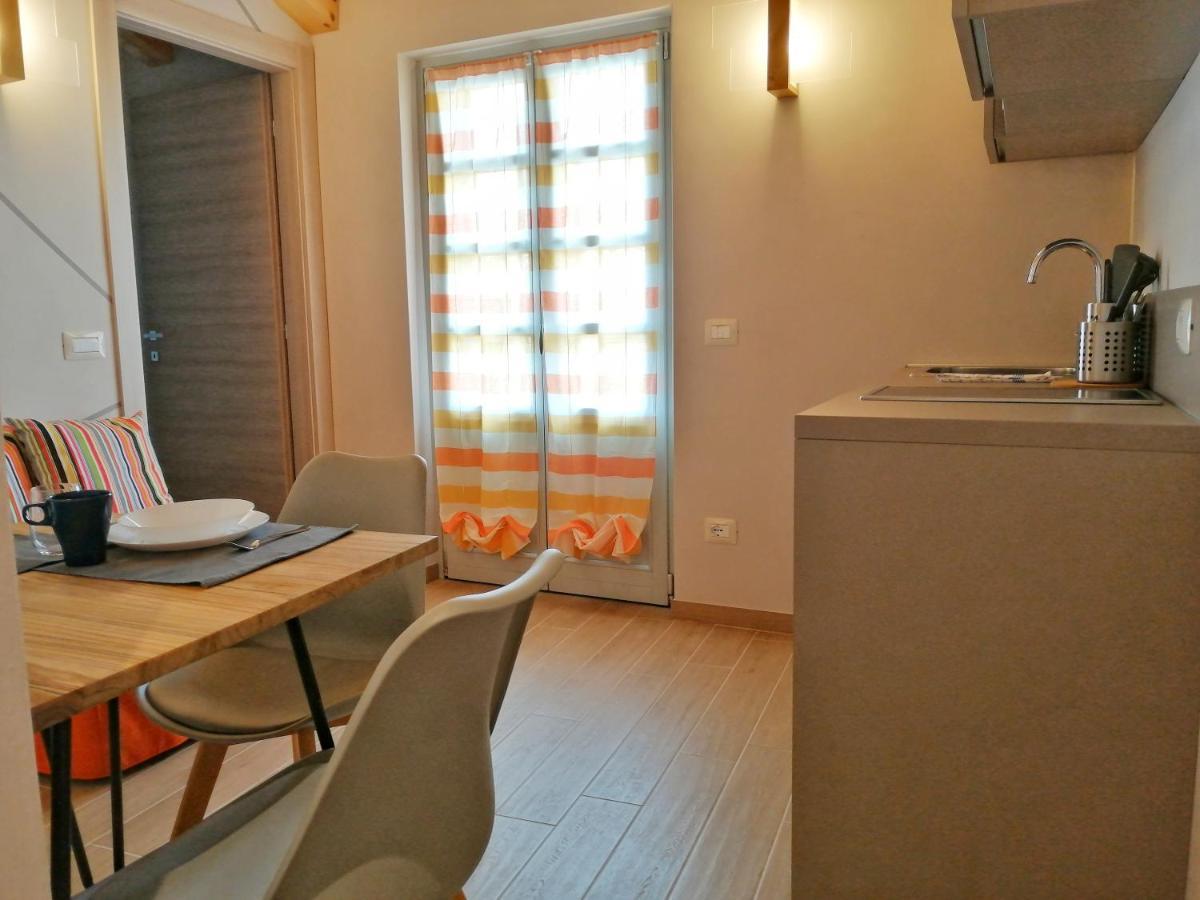 Monforte dʼAlba Fiordaelisa Apartment מראה חיצוני תמונה