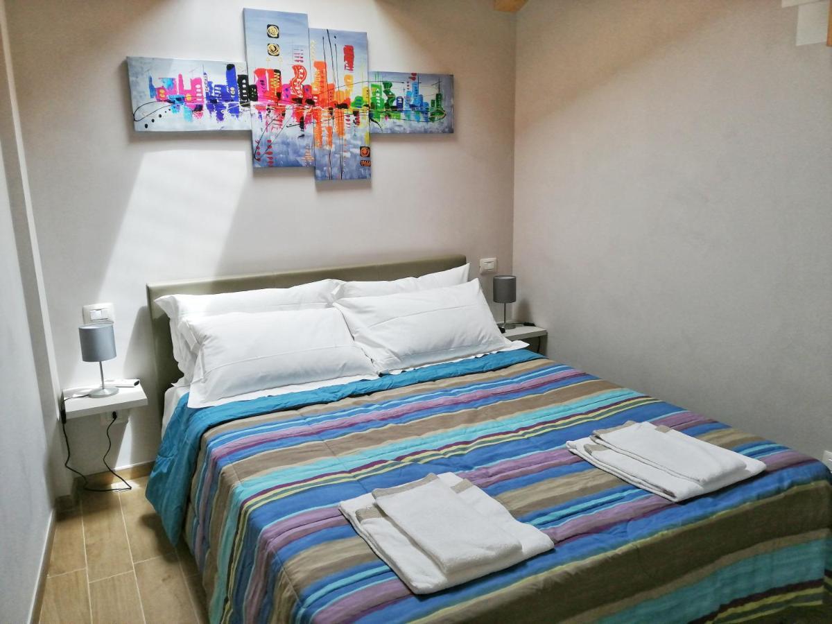 Monforte dʼAlba Fiordaelisa Apartment מראה חיצוני תמונה